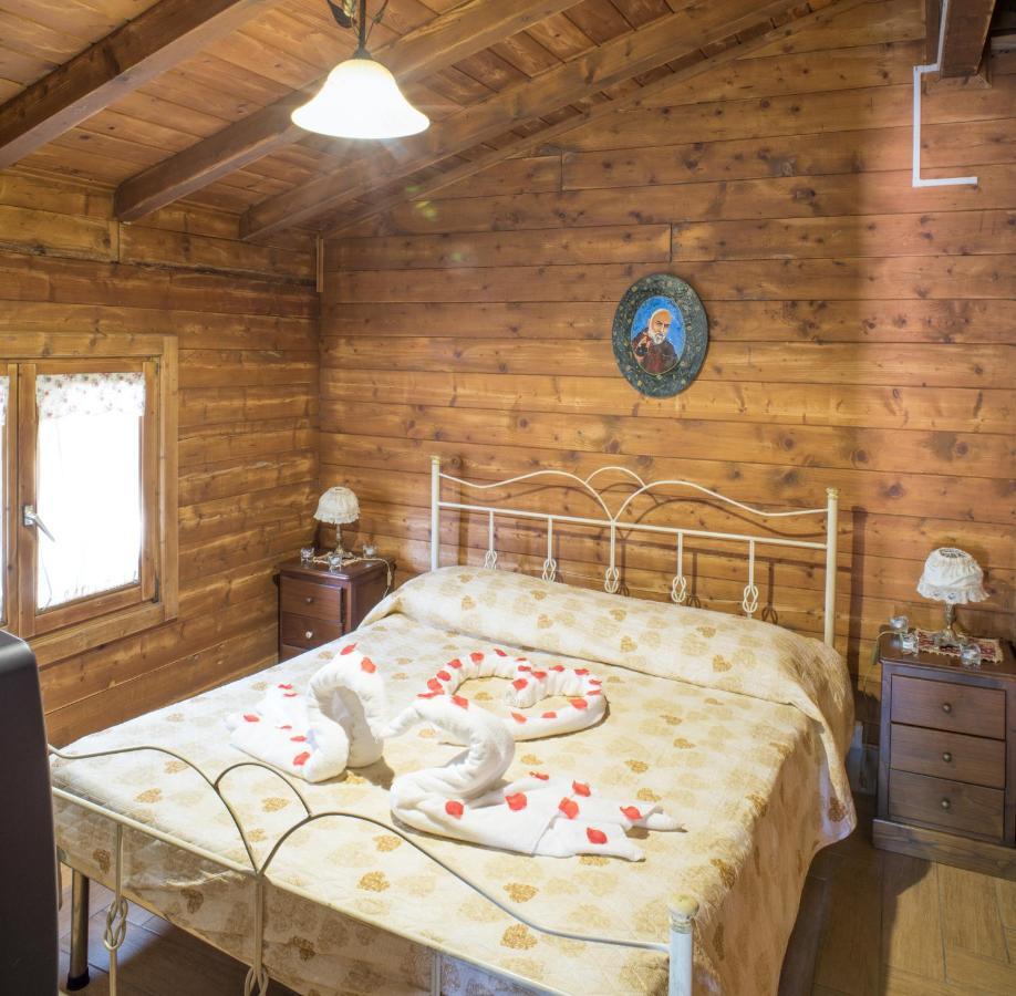 Rooms & Restaurant Il Castagneto Campagna Zewnętrze zdjęcie