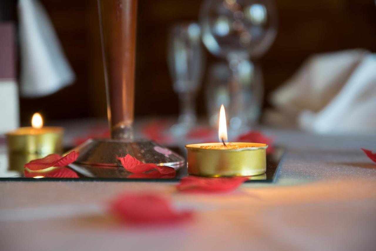 Rooms & Restaurant Il Castagneto Campagna Zewnętrze zdjęcie