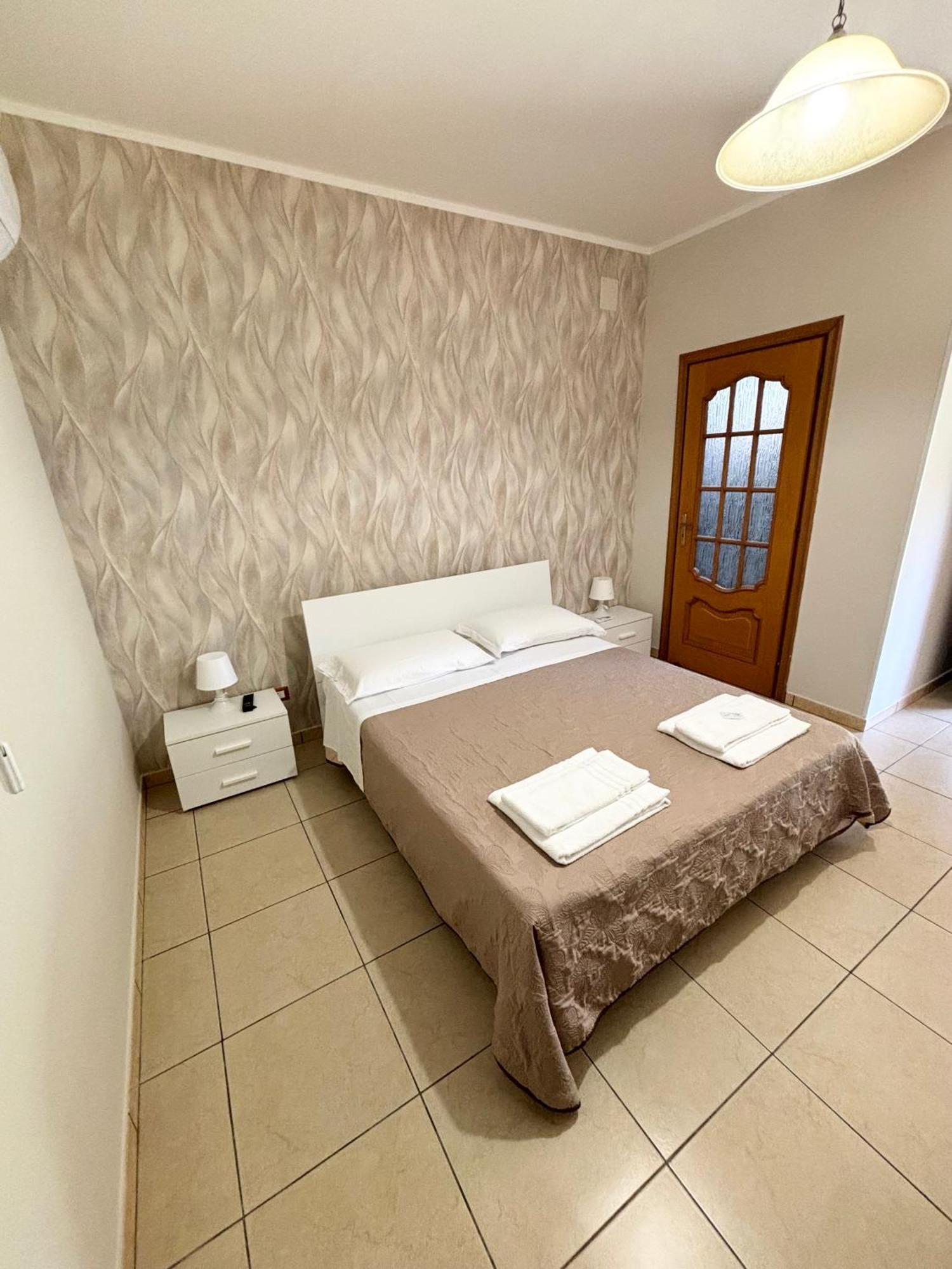 Rooms & Restaurant Il Castagneto Campagna Zewnętrze zdjęcie
